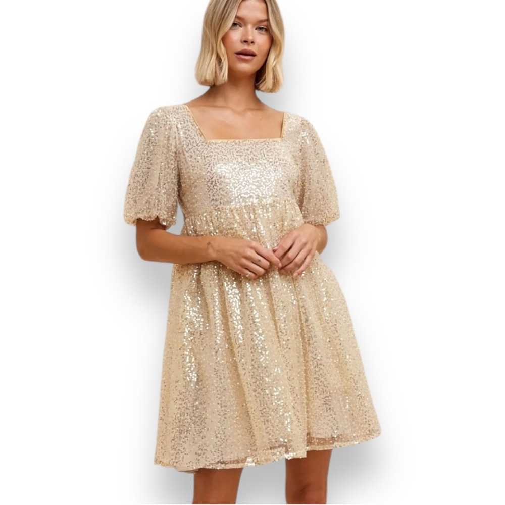 IN LOOM Gold Sequin Pearl Embellished Square Neck Babydoll Dress Large‎ | EUC